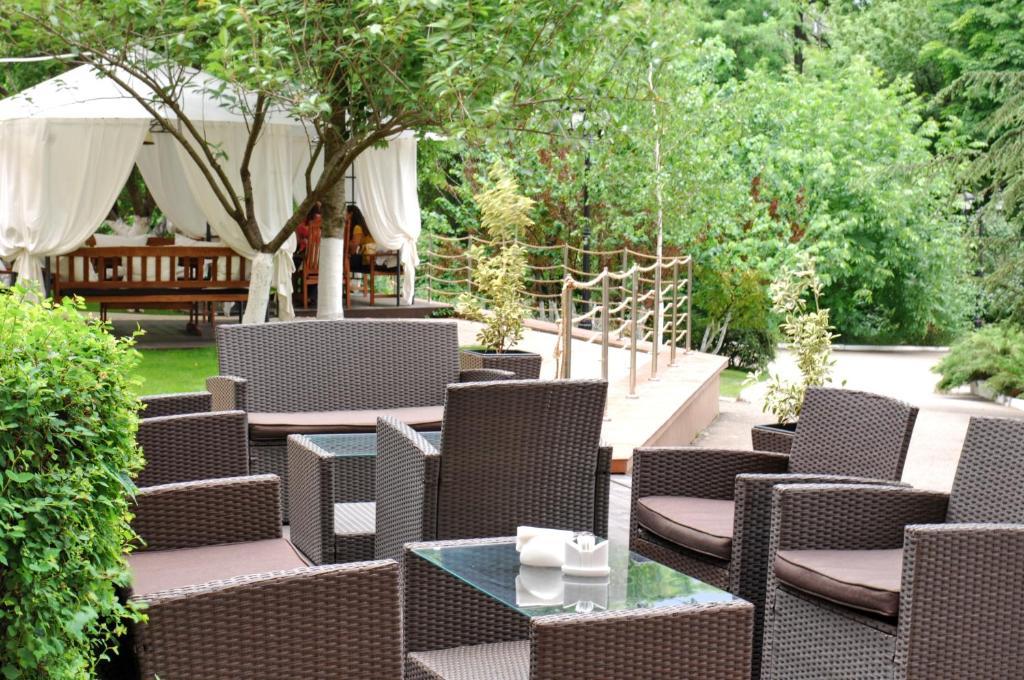 Viktoria Hotel Odessa Extérieur photo