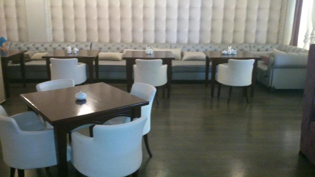 Viktoria Hotel Odessa Extérieur photo